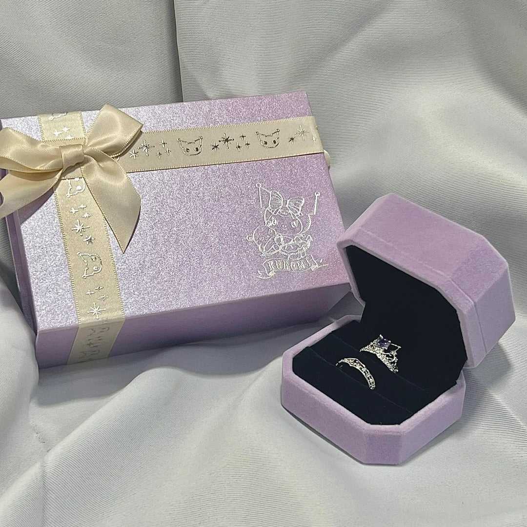 Kuromi "Love Never Fails"
Ring Set Gift