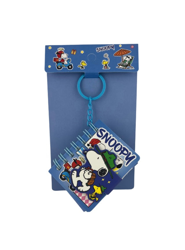 Snoopy small Notebook Keychain